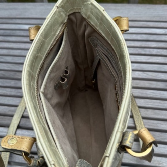 Brahmin Vintage Bucket Bag - Picture 11 of 11